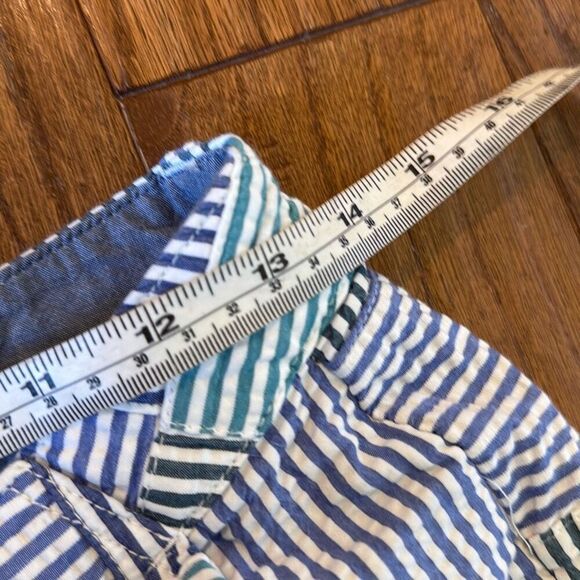 L.L. Bean favorite fit seersucker patchwork Bermuda shorts 4 - Picture 6 of 9